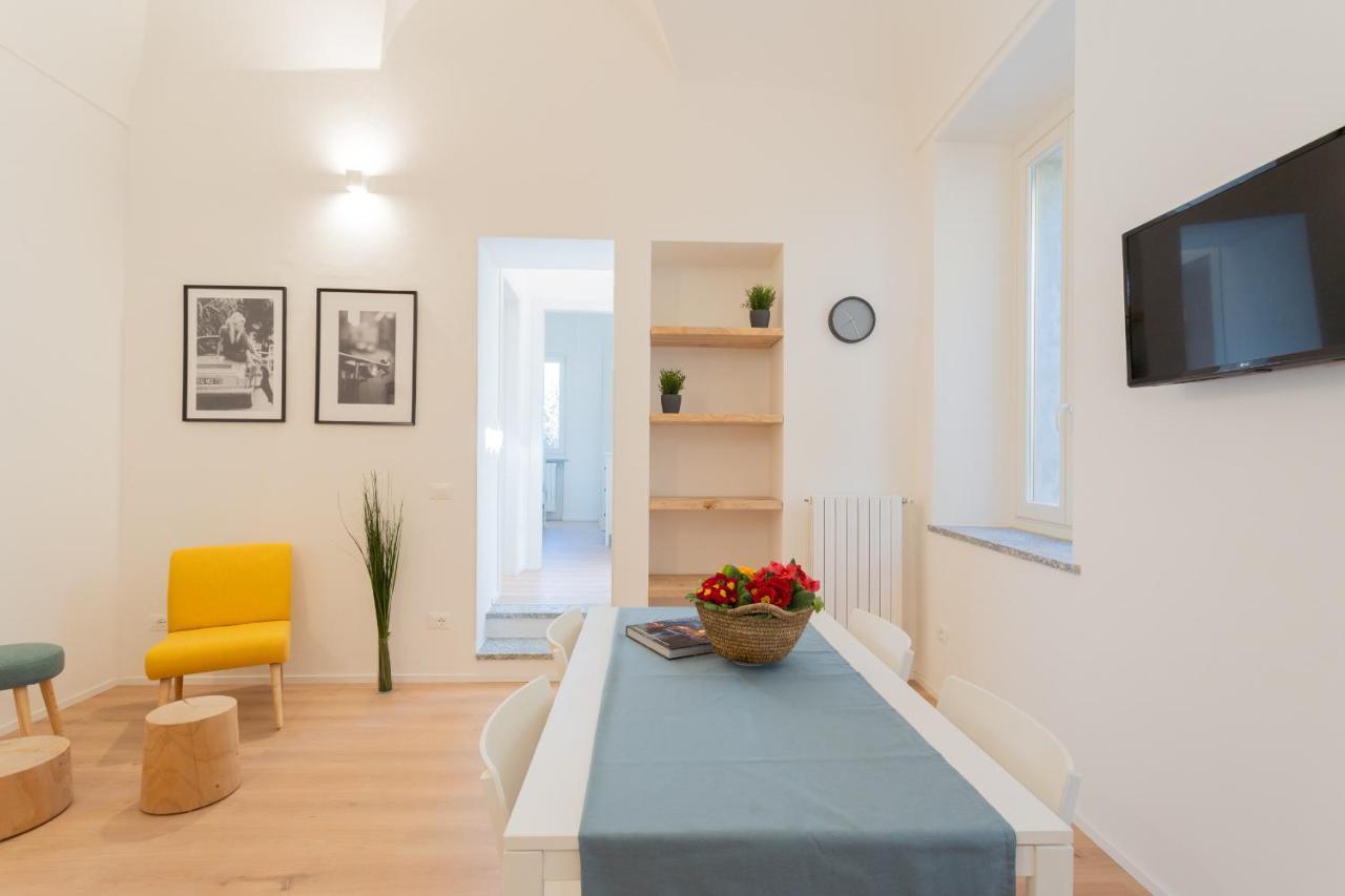 Lovely Corner In The Heart Of The Lake By Rent All Como Buitenkant foto