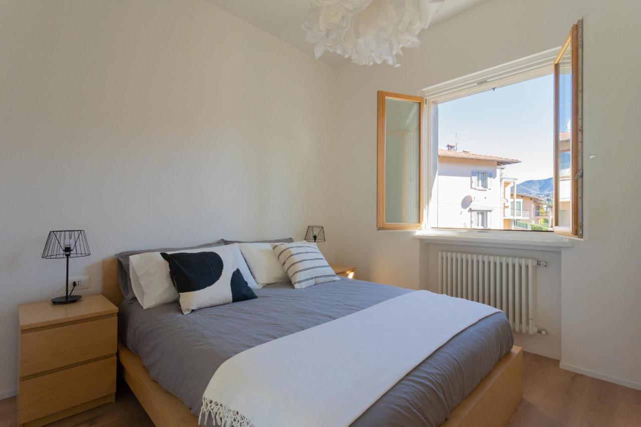 Lovely Corner In The Heart Of The Lake By Rent All Como Buitenkant foto